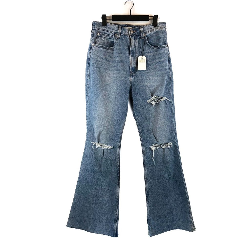 NWOT Levi's 70's Distressed High Flare Light Wash Jeans 30x31 Hemmed